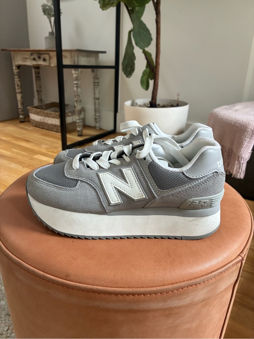 New Balance Women's Grey Platform Suede & Mesh Sneakers